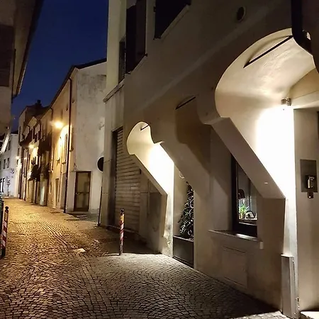 Castelmenardo39 Hotel Treviso Exterior photo